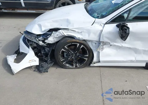 2022 Kia K5 Gt-Line z USA, uszkodzony, nr VIN 5XXG64J2XNG086864